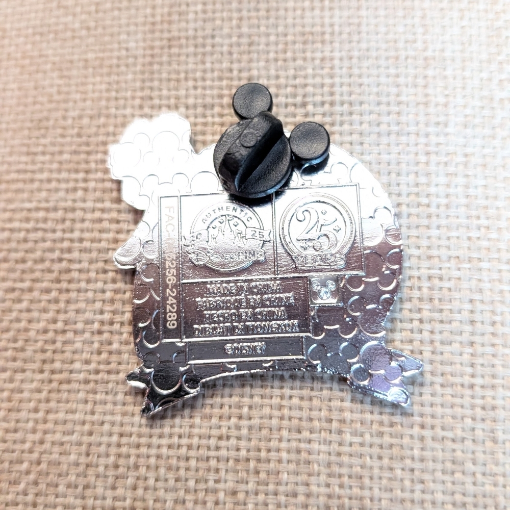 Disney Parks Goofy Pin Board 2025 Pin Trading 25th Anniversary Nwot - Picture 2 of 2